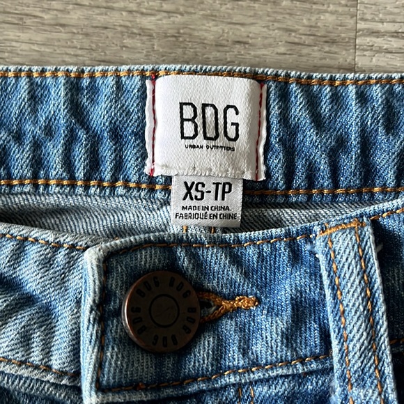BDG DENIM MINI SKIRT - Picture 3 of 3